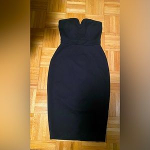 Black, strapless, cocktail dress, sweetheart neckline